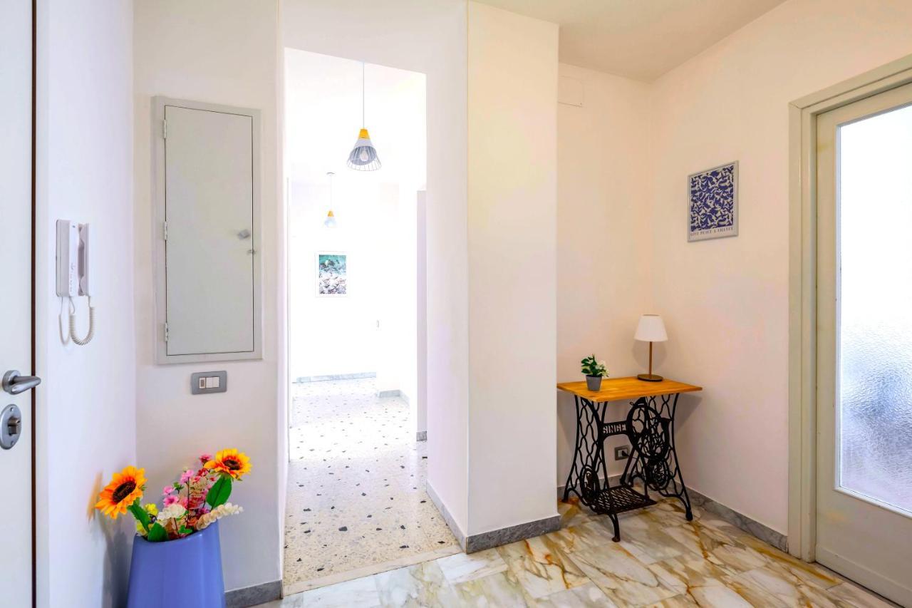 Hostly - Family Stresa Appartement